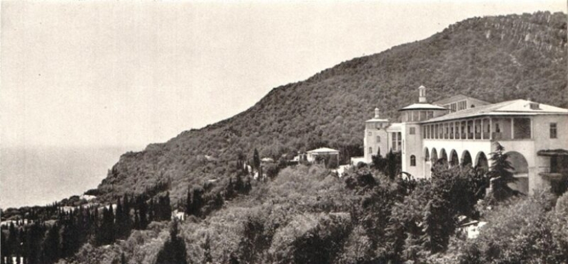 The sun of our ancestors: photos resort of Crimea 70s