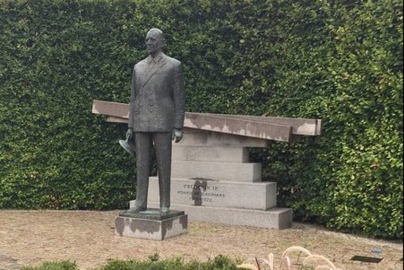 "The tattooed king," Frederick IX, who has changed the history of Denmark "The tattooed king," Frederick IX, who has changed the history of Denmark