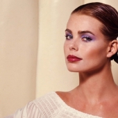 The tragic story of Margaux Hemingway — supermodels and granddaughter classic of American literature The tragic story of Margaux Hemingway — supermodels and granddaughter classic of American literature