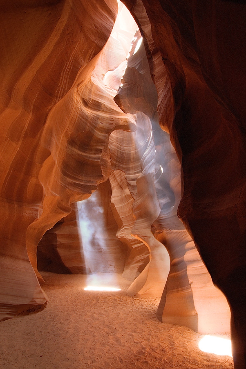 The unearthly beauty of Antelope Canyon