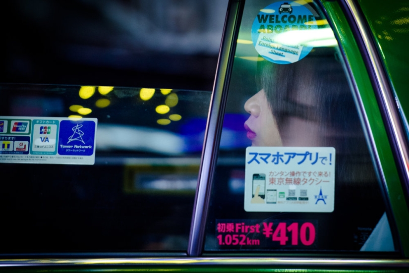 The world of perfect night taxi drivers in Tokyo