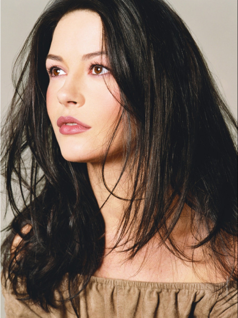 The world's most beautiful brunettes