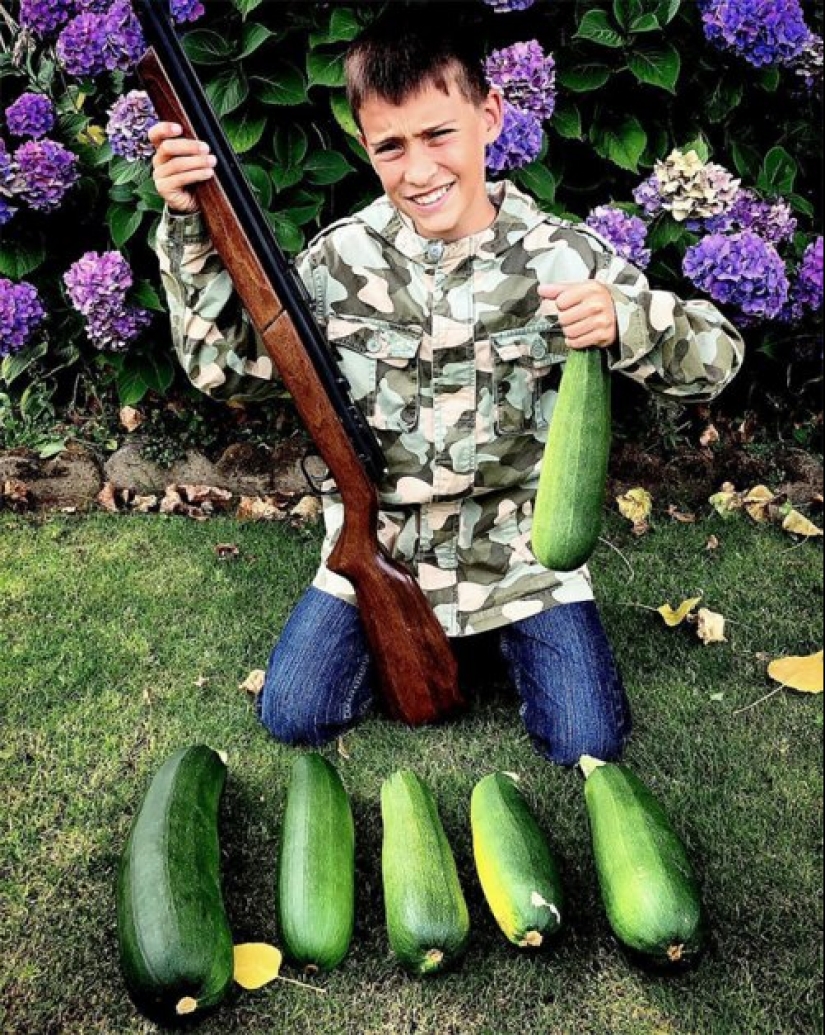 There is a hunt for carrots, or Gardeners with their glorious trophies