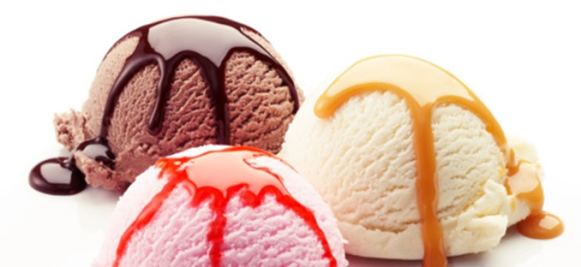 There's a pear hanging, you can't eat it: how food is photographed for advertising