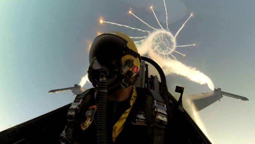 These 19 photos confirm how amazing our world is
