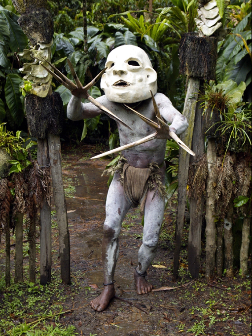 These mysterious wild tribes These mysterious wild tribes