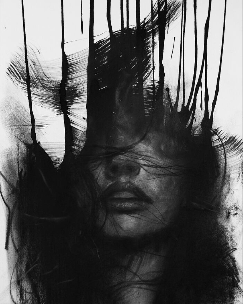 This Artist Captivates Audiences With His Visually Impactful Portraits Drawn Solely With Charcoal