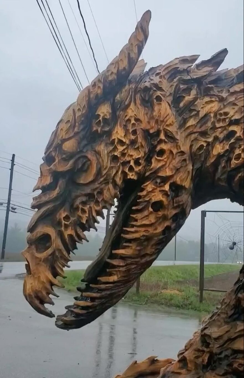 This Artist Uses A Chainsaw To Create Unbelievably Detailed Sculptures