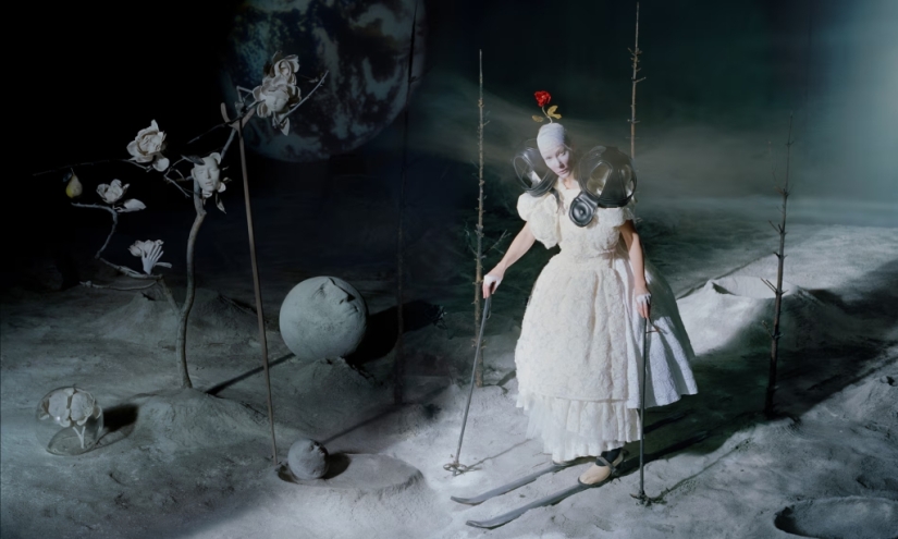 Timothy Walker and his fashion photography with elements of surrealism