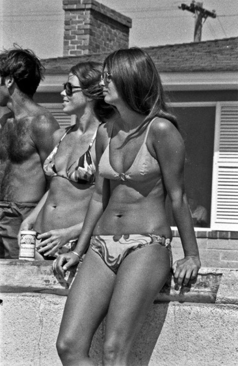 Tired of the sun: a hot summer day in 1970 at the famous Mission Beach