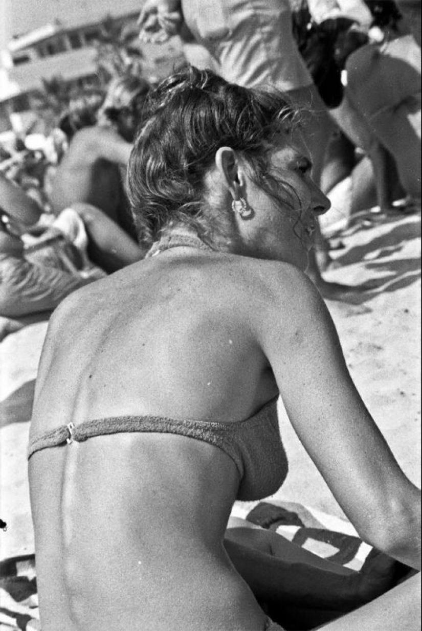 Tired of the sun: a hot summer day in 1970 at the famous Mission Beach