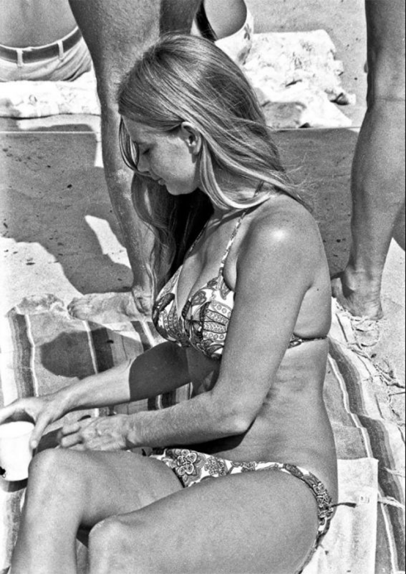 Tired of the sun: a hot summer day in 1970 at the famous Mission Beach