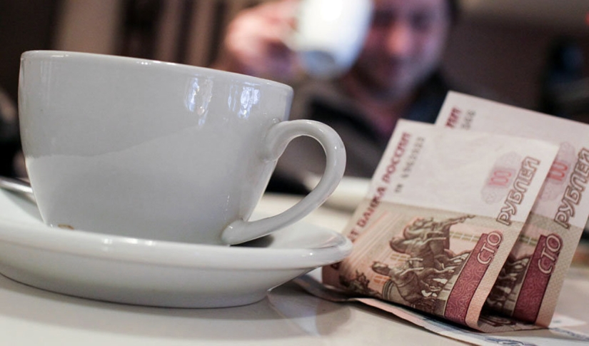 To give or not to give: 4 situations in which you can not leave the waiter a tip To give or not to give: 4 situations in which you can not leave the waiter a tip