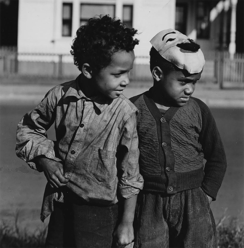 Todd Webb is an iconic 1940s photographer who never sought fame. Todd Webb is an iconic 1940s photographer who never sought fame.