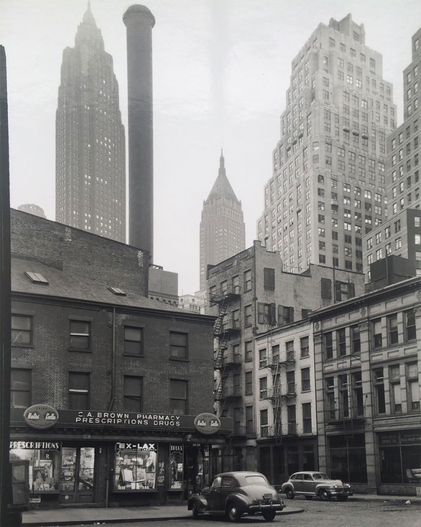 Todd Webb is an iconic 1940s photographer who never sought fame. Todd Webb is an iconic 1940s photographer who never sought fame.