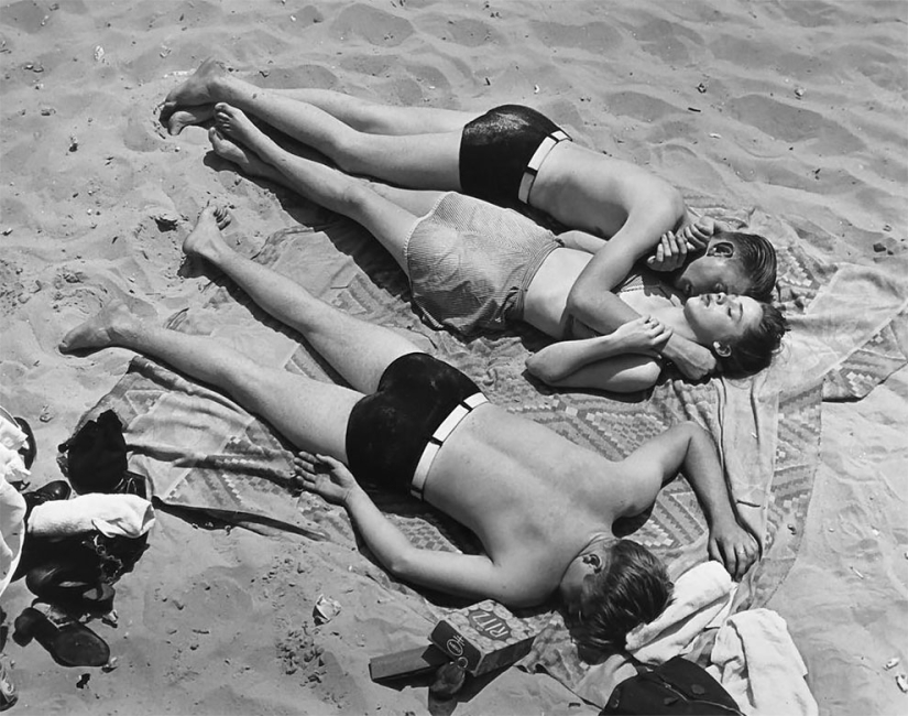 Todd Webb is an iconic 1940s photographer who never sought fame. Todd Webb is an iconic 1940s photographer who never sought fame.