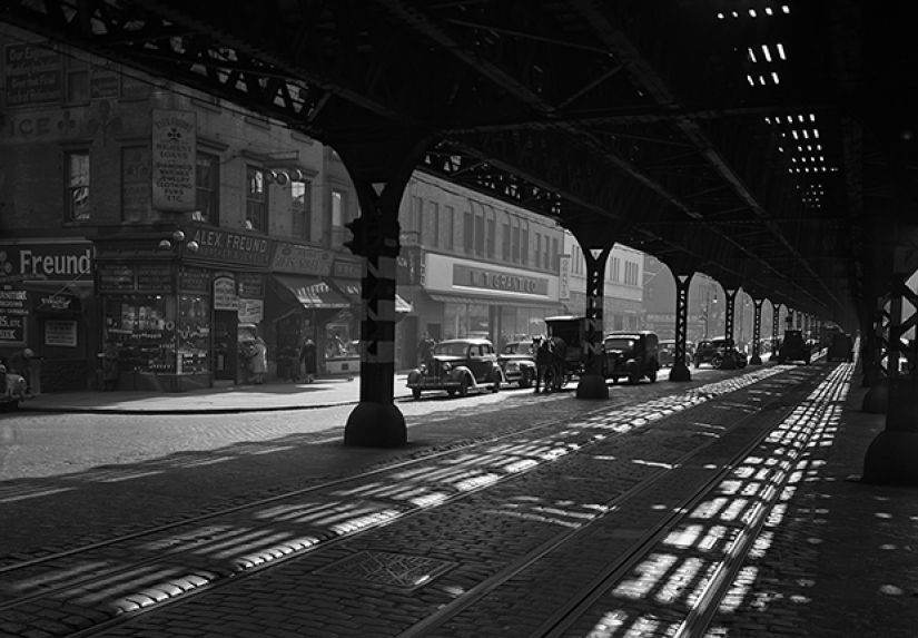 Todd Webb is an iconic 1940s photographer who never sought fame. Todd Webb is an iconic 1940s photographer who never sought fame.