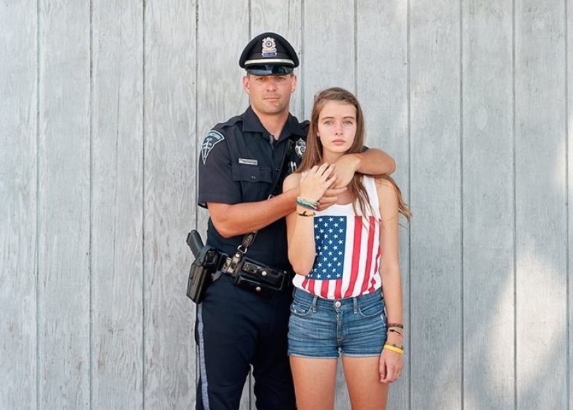 Touching Strangers: Strangers hugging each other