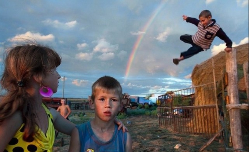 Trash in the fresh air: the Russian village is more alive than all the living