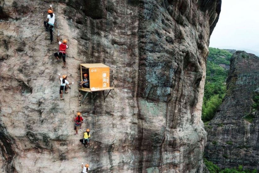 Turismo extremo en China: el entretenimiento no es para los débiles de corazón