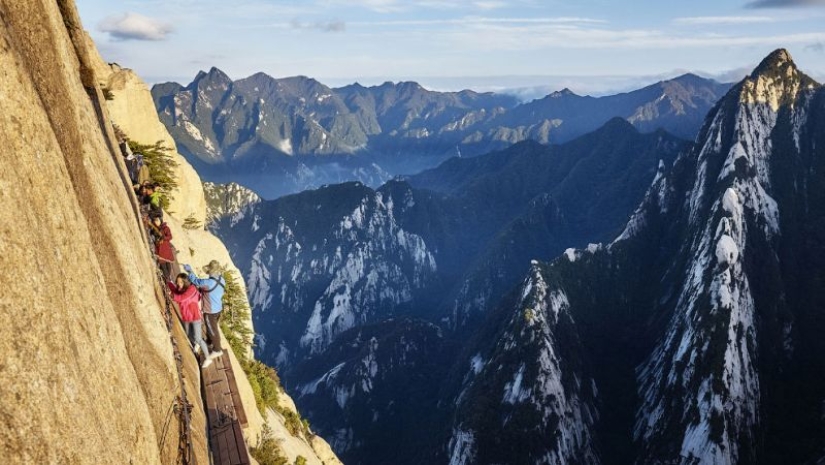 Turismo extremo en China: el entretenimiento no es para los débiles de corazón
