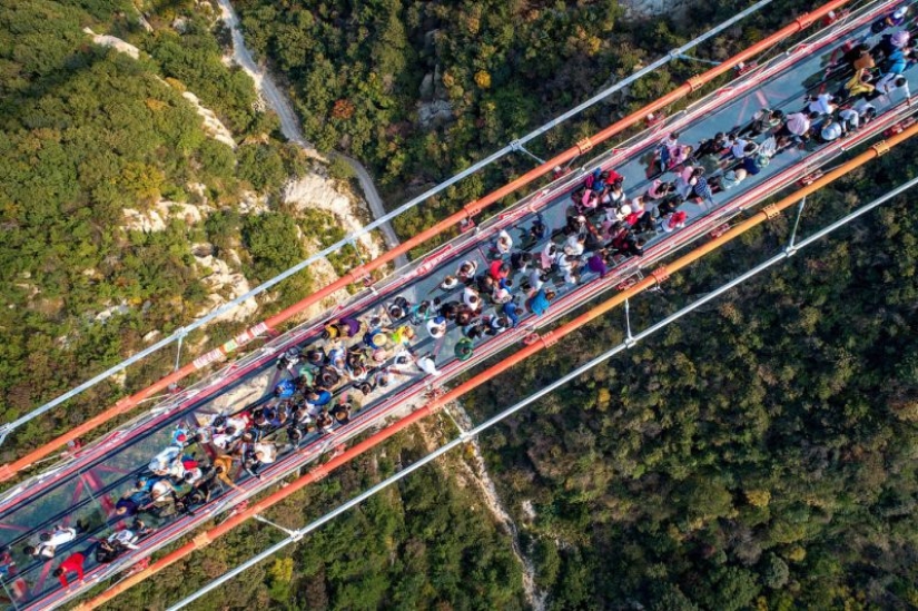 Turismo extremo en China: el entretenimiento no es para los débiles de corazón