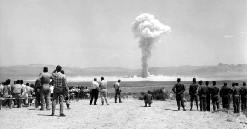 Turismo nuclear en los Estados Unidos, o cómo el sitio de pruebas nucleares se convirtió en una atracción turística Turismo nuclear en los Estados Unidos, o cómo el sitio de pruebas nucleares se convirtió en una atracción turística