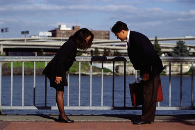 Tutorial: how to distinguish from each other the Japanese, Koreans and Chinese