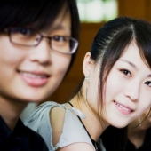 Tutorial: how to distinguish from each other the Japanese, Koreans and Chinese Tutorial: how to distinguish from each other the Japanese, Koreans and Chinese