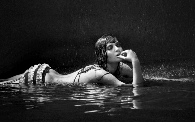 Two of the most beautiful things in the world — naked girls and water Two of the most beautiful things in the world — naked girls and water