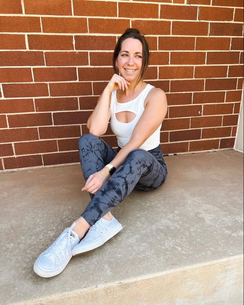 Un ejercicio de 30 segundos que ayuda a resolver problemas de cuello y espalda