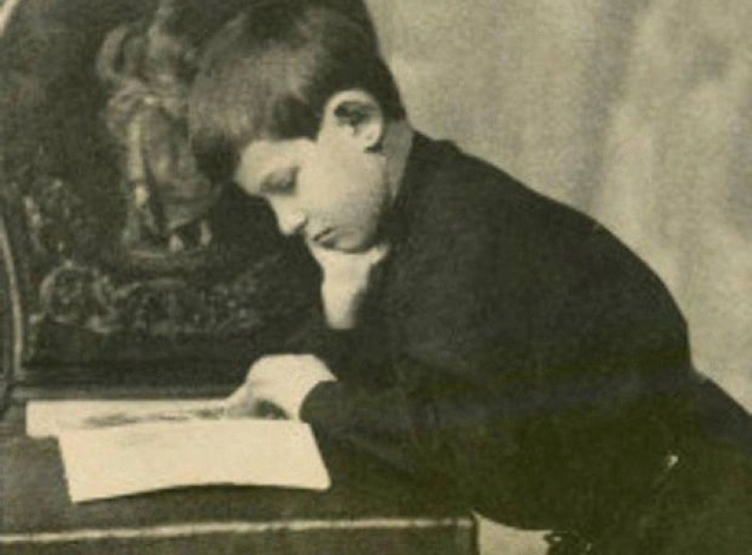 Un genio que huyó de la fama: la triste historia del niño prodigio William Sidis Un genio que huyó de la fama: la triste historia del niño prodigio William Sidis
