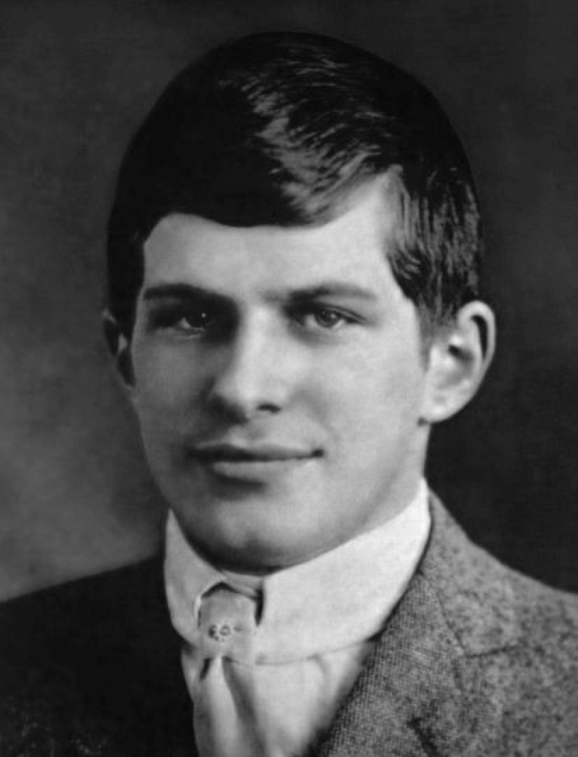 Un genio que huyó de la fama: la triste historia del niño prodigio William Sidis Un genio que huyó de la fama: la triste historia del niño prodigio William Sidis