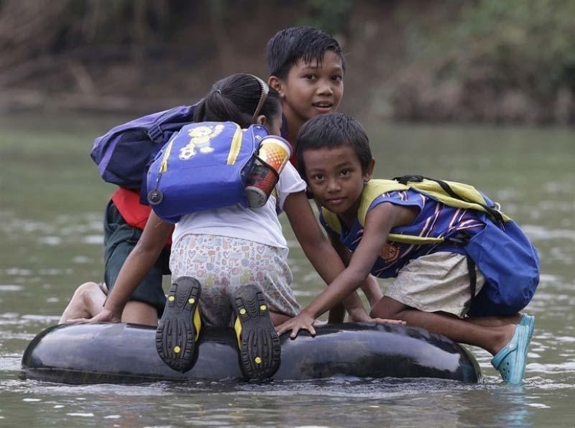 Un peligroso camino a la escuela
