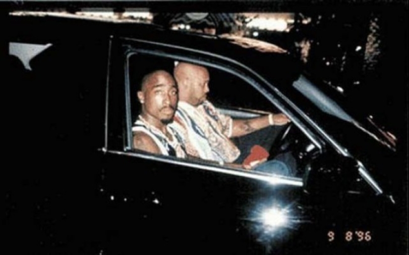 Under the gaze of death: 13 recent photos of celebrities Under the gaze of death: 13 recent photos of celebrities