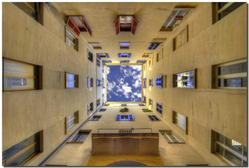 Under your feet, above your head - Dizzying buildings by Stefano Scarselli