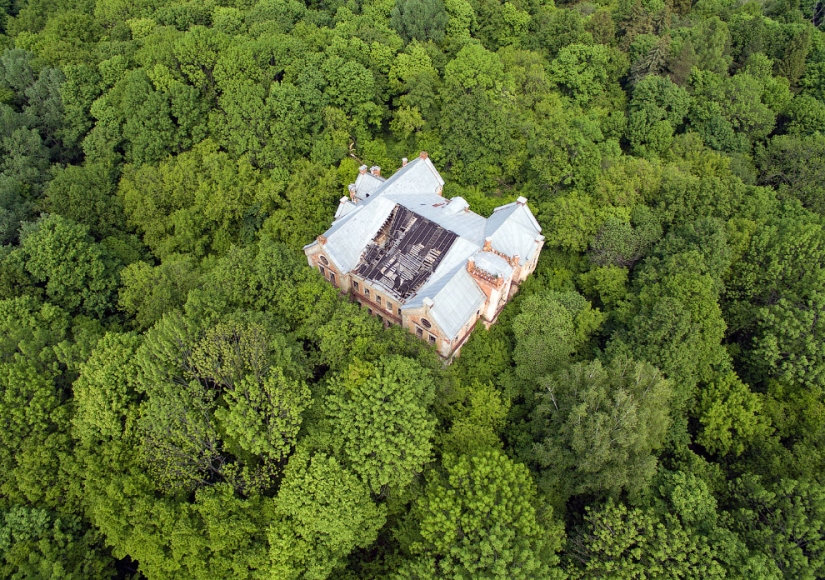 Unusual abandoned Russia in photographs