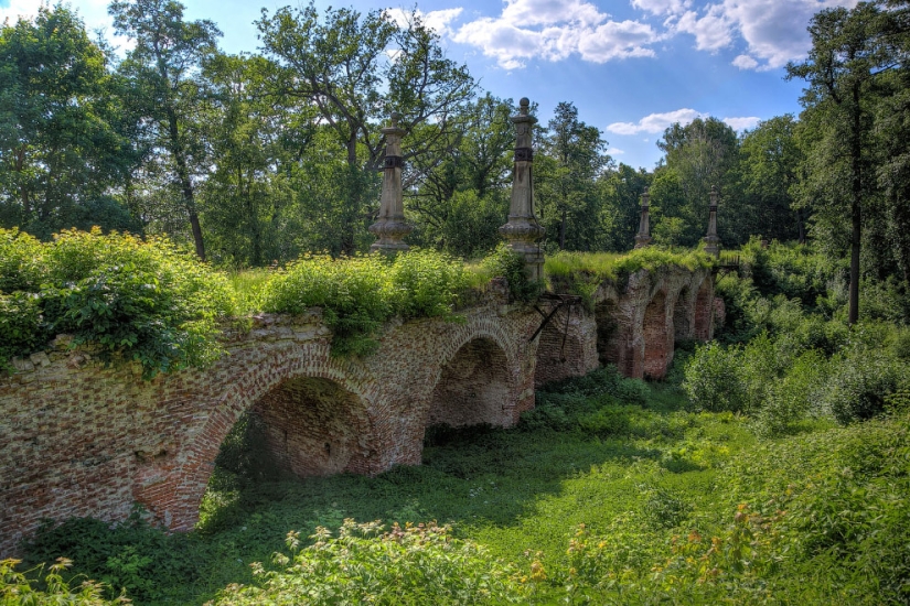 Unusual abandoned Russia in photographs