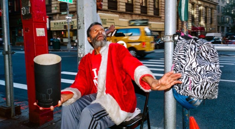 Unusual photos of New Yorkers from "paparazzi for strangers" Daniel Arnold Unusual photos of New Yorkers from "paparazzi for strangers" Daniel Arnold