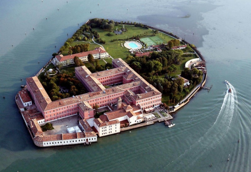 Venice from a bird's eye view Venice from a bird's eye view
