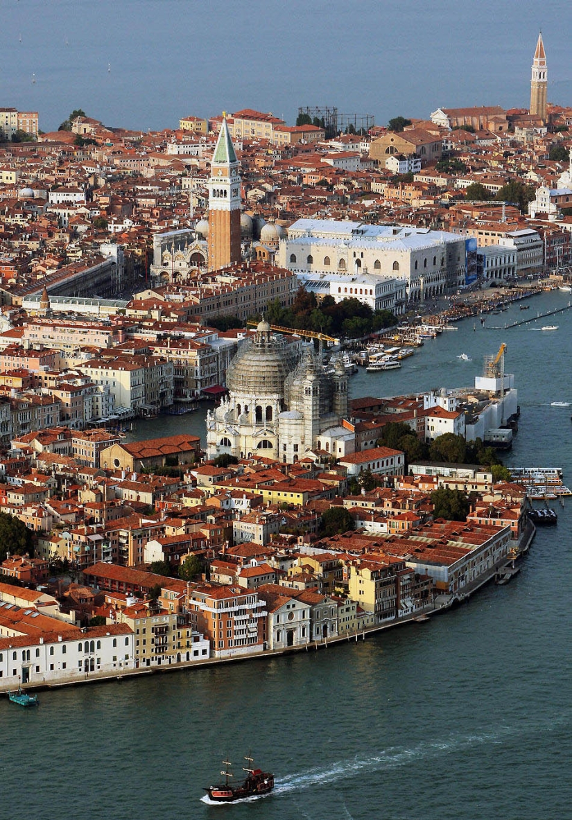 Venice from a bird's eye view Venice from a bird's eye view