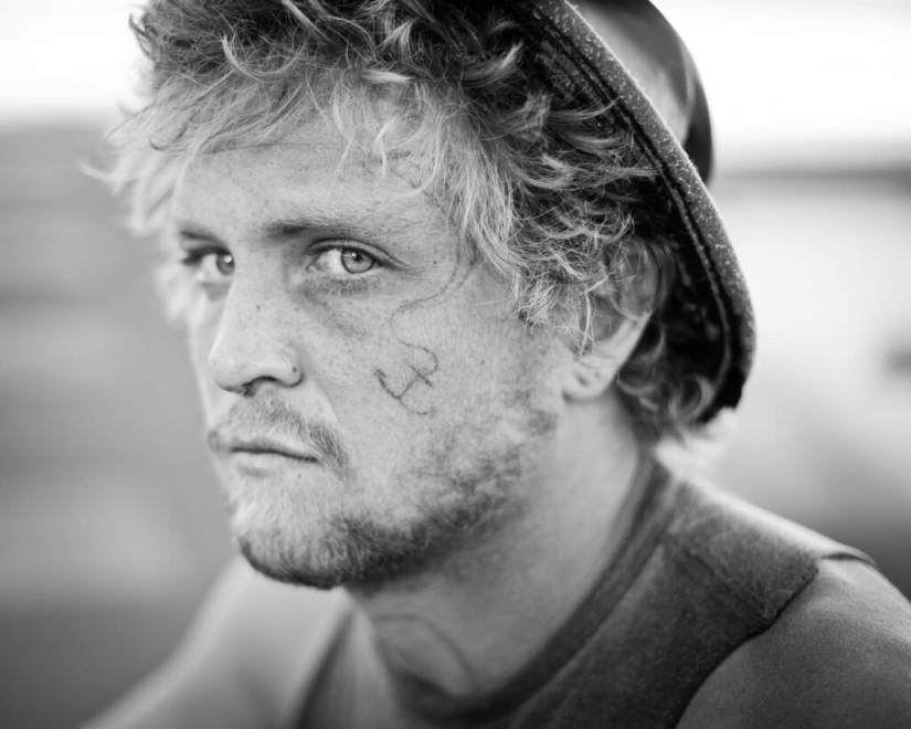 Vida sin reglas: Retratos de rebeldes en el Proyecto Objetos Perdidos