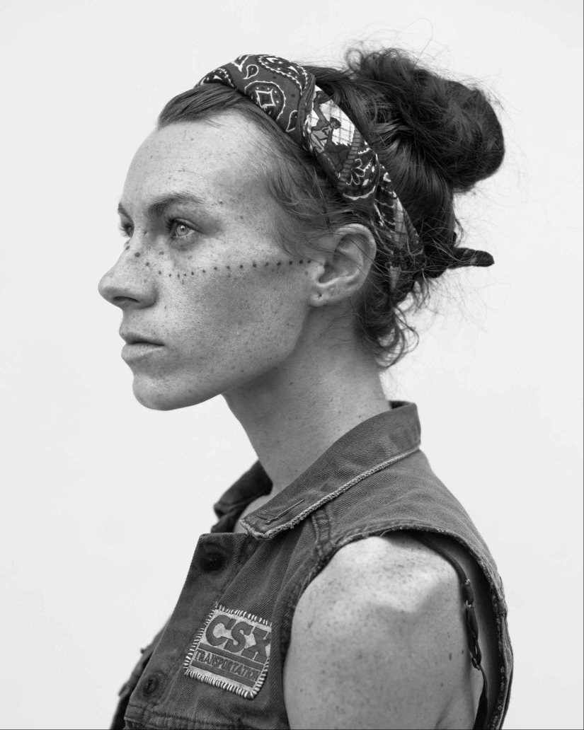 Vida sin reglas: Retratos de rebeldes en el Proyecto Objetos Perdidos