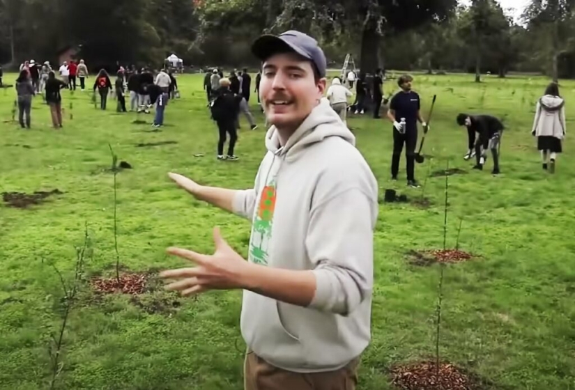 Video blogger MrBeast: how to get rich by giving people your money Video blogger MrBeast: how to get rich by giving people your money