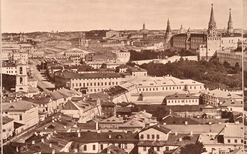 View from the Cathedral of Christ the Saviour: what Moscow looked like in 1867 View from the Cathedral of Christ the Saviour: what Moscow looked like in 1867