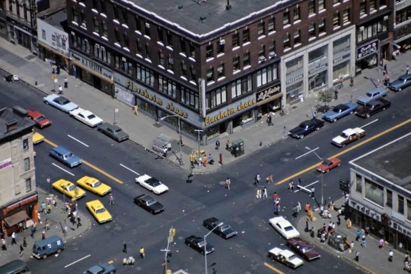 Vivid photos of Harlem in the 70s