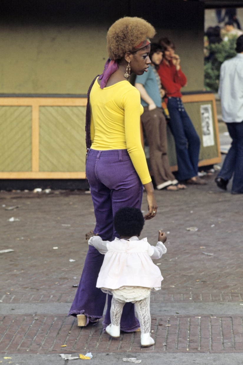 Vivid photos of Harlem in the 70s