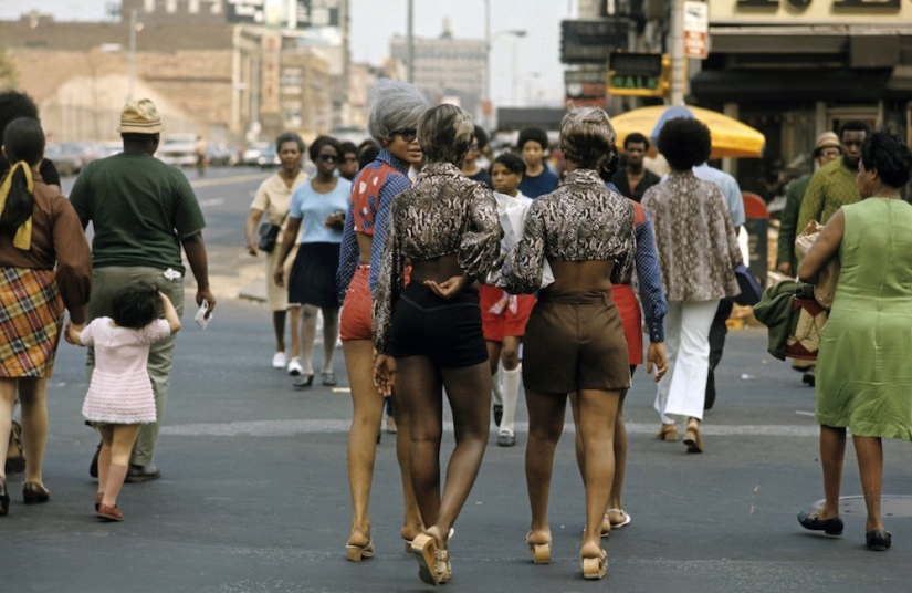 Vivid photos of Harlem in the 70s