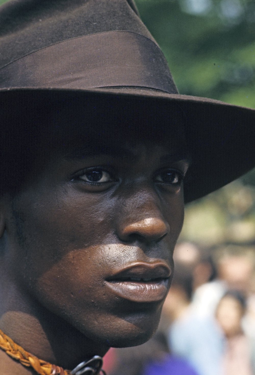 Vivid photos of Harlem in the 70s