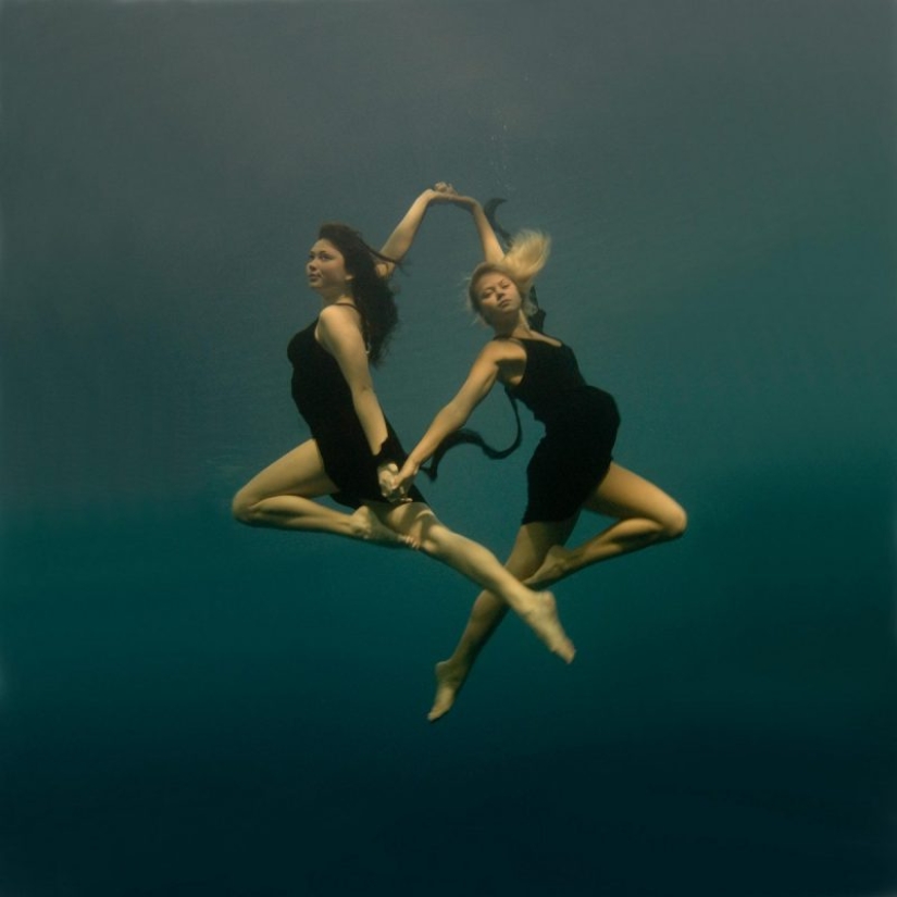Volando bajo el agua en las maravillosas obras fotográficas de Katerina Bodrunova